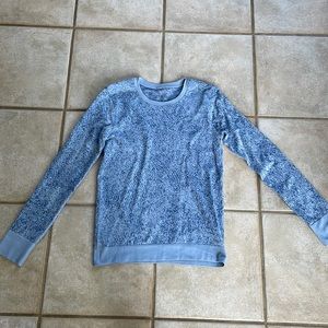 Lululemon Long Sleeve Relaxed fit swiftly tech